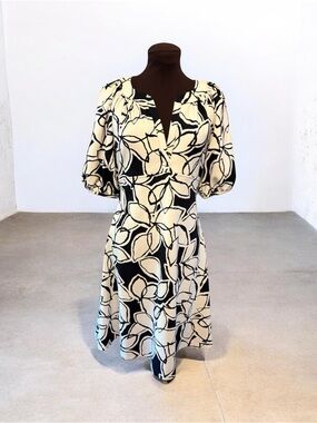 Joseph Ribkoff Black & White leaf-print puff sleeve crepe fit & flare dress sz 4
